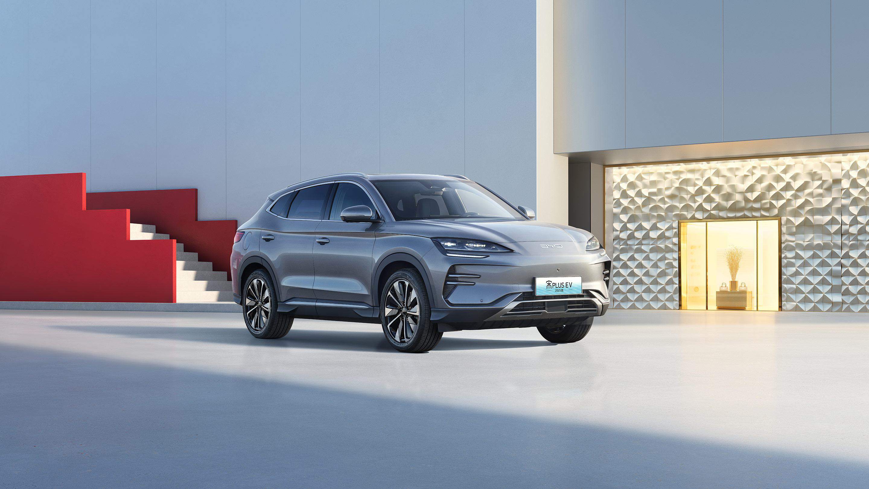 Електромобіль BYD Song Plus